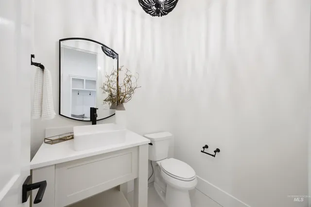 $679,777 | 1034 East Escalation Street, Meridian, ID 83642