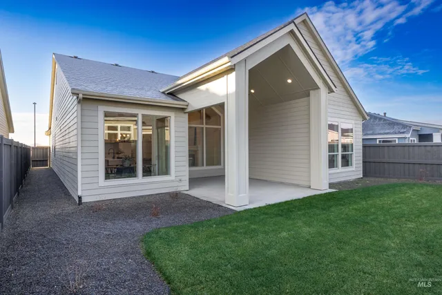 $679,777 | 1034 East Escalation Street, Meridian, ID 83642