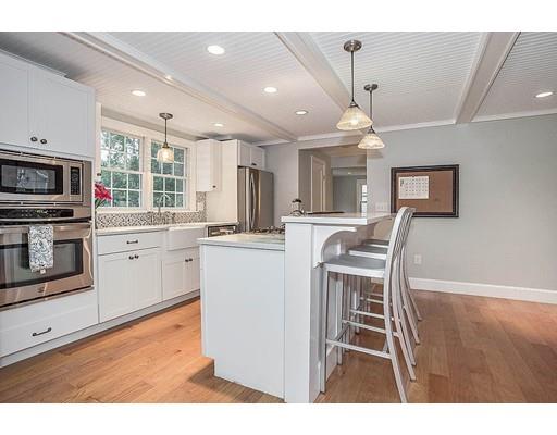 9 Cox Road Winchester, MA 01890 - Photo 5 of 30