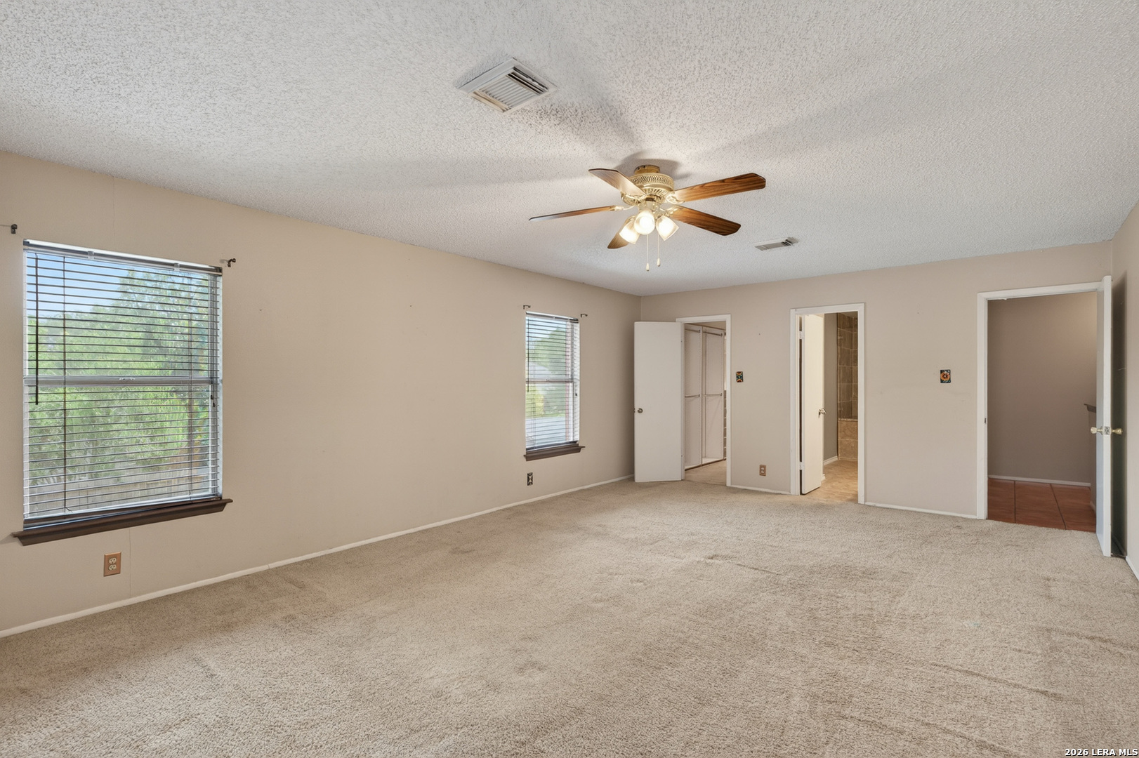 8014 Swindow Circle Converse, TX 78109 - Photo 27 of 32
