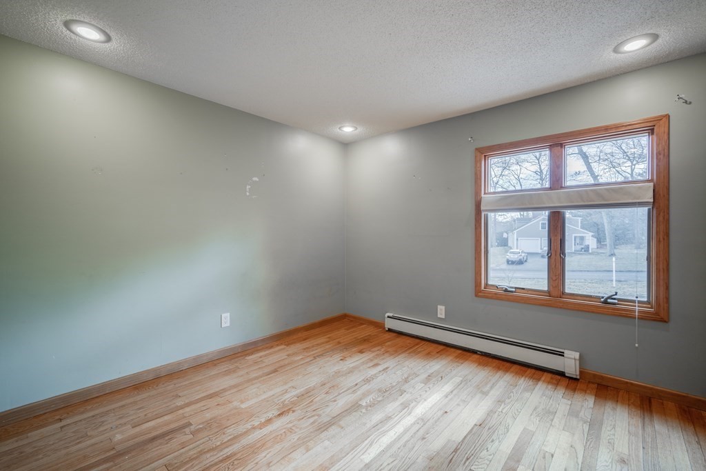 207 Manchonis Road Wilbraham, MA 01095 - Photo 18 of 42 Gallery Image 18
