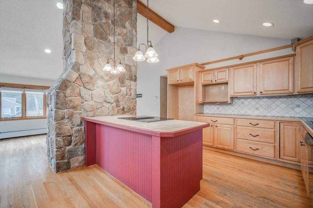 207 Manchonis Road Wilbraham, MA 01095 - Photo 7 of 42 Gallery Image 7