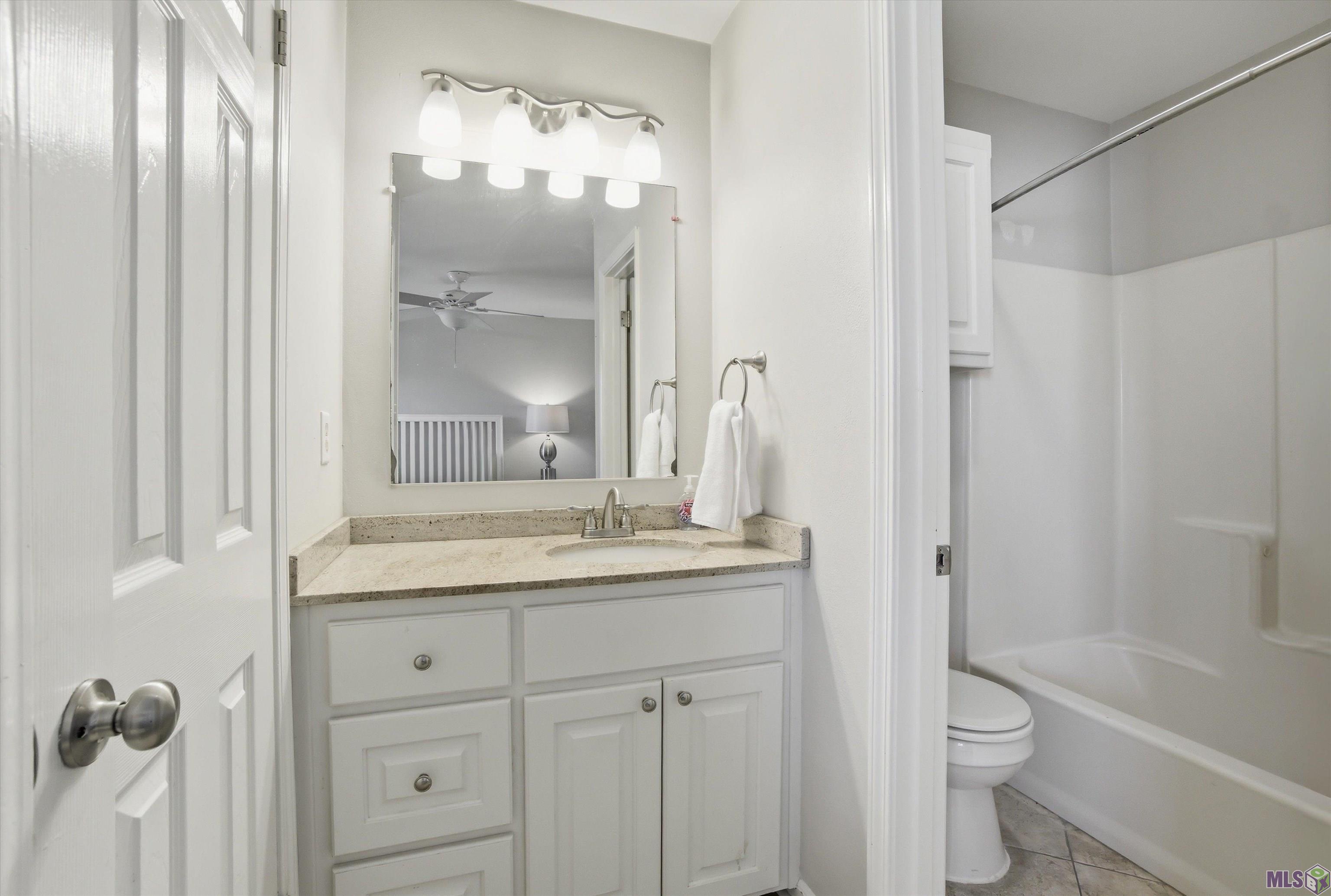 9715 Siegen Lane Baton Rouge, LA 70810 - Photo 13 of 14