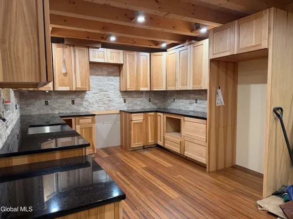 $898,900 | 5509 Lincoln Pond Road, Unit LOT 2, Elizabethtown, NY 12932