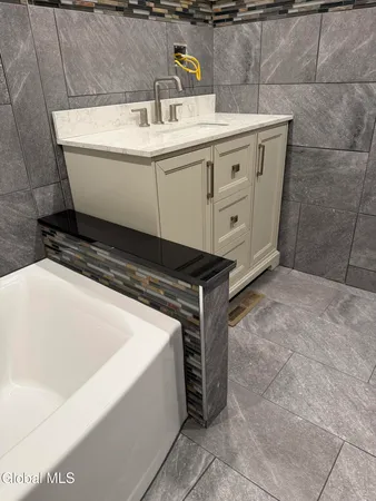 $898,900 | 5509 Lincoln Pond Road, Unit LOT 2, Elizabethtown, NY 12932