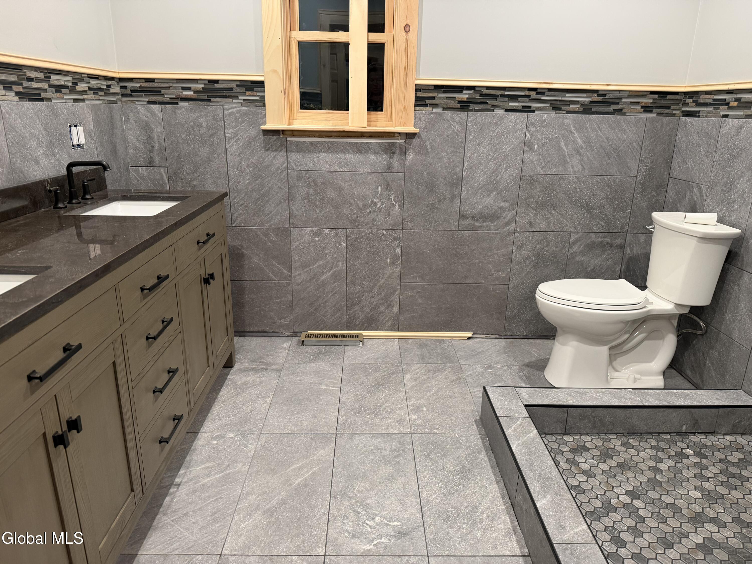 5509 Lincoln Pond Road, Unit LOT 2 Elizabethtown, NY 12932 - Photo 51 of 83 IMG_1708