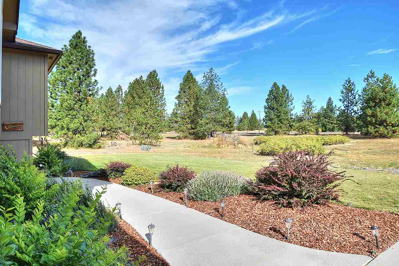 15107 West Tepee Road Spokane, WA 99224 - Photo 4 of 20