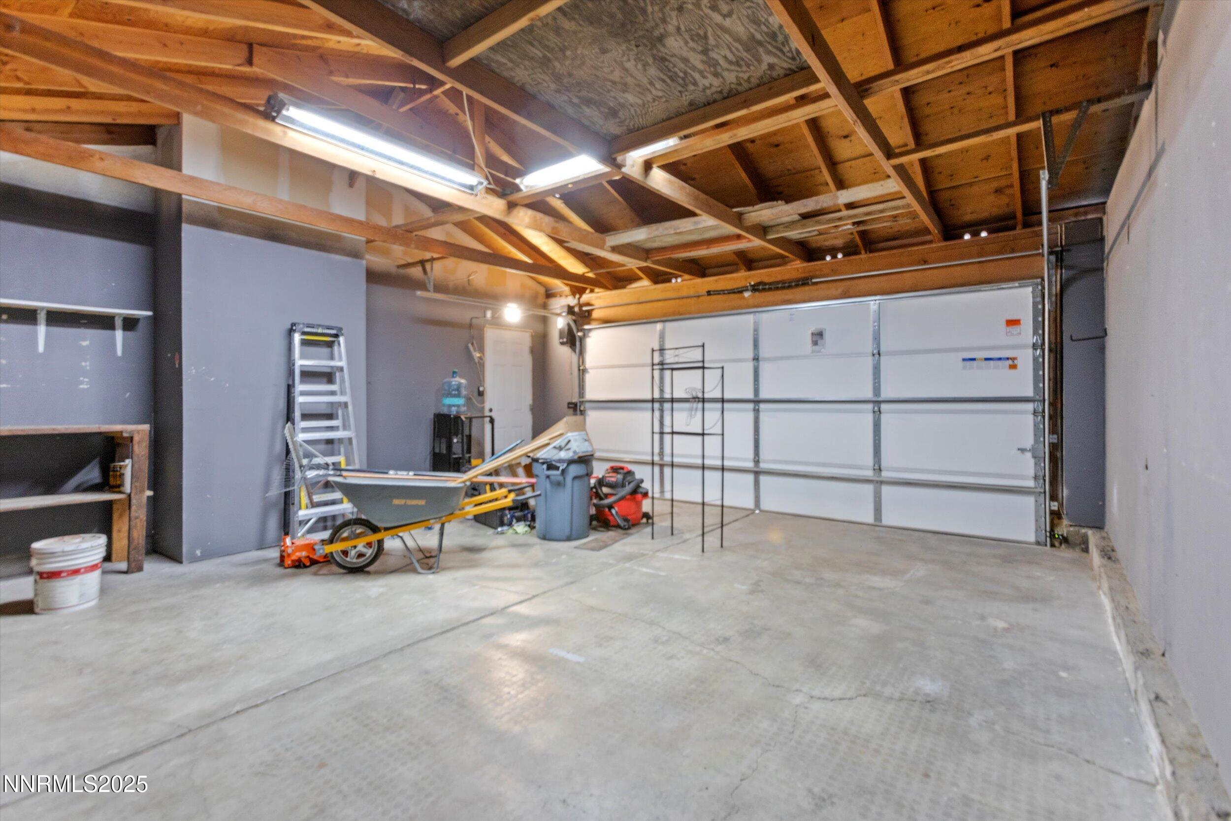 11567 Tupelo Street Reno, NV 89506 - Photo 20 of 32 a view of garage