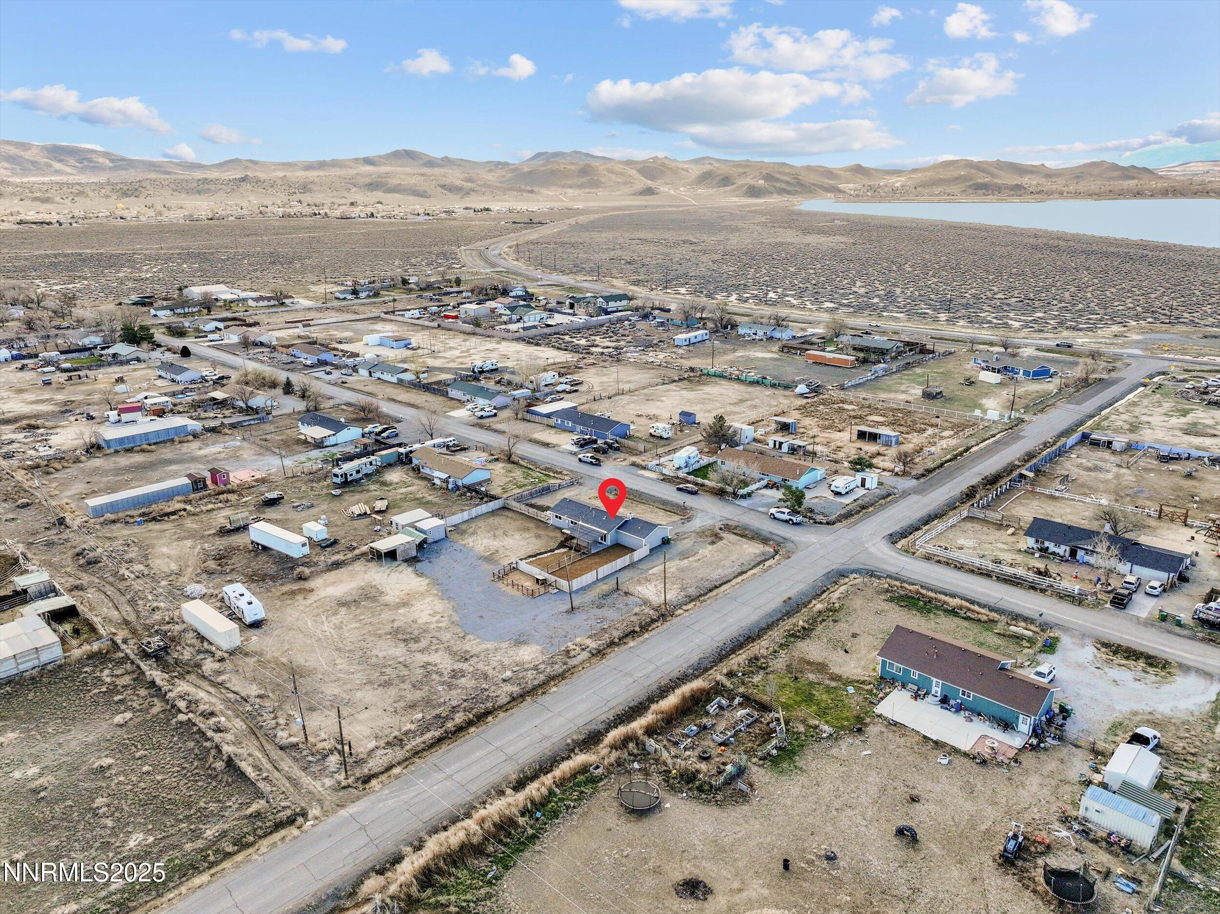 11567 Tupelo Street Reno, NV 89506 - Photo 31 of 32 an aerial view of residential houses with outdoor space