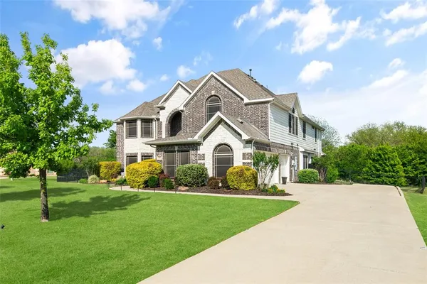 $855,000 | 145 Las Colinas Trail, Cross Roads, TX 76227