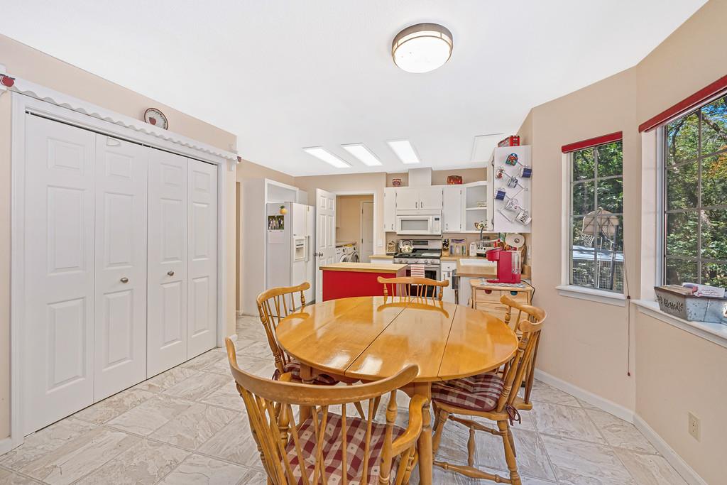 2585 Crystal Springs Road Camino, CA 95709 - Photo 47 of 89
