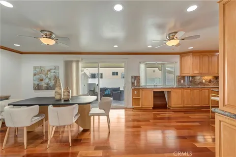 $1,599,999 | 19201 Sherborne Lane, Huntington Beach, CA 92646