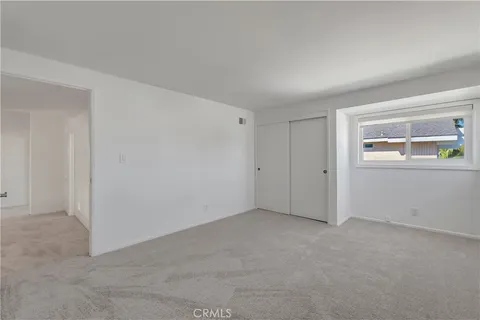 $1,599,999 | 19201 Sherborne Lane, Huntington Beach, CA 92646