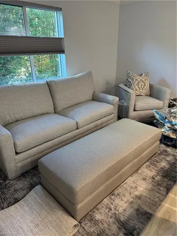 $5,000 | 960 7th Street South, Unit 103, Naples, FL 34102