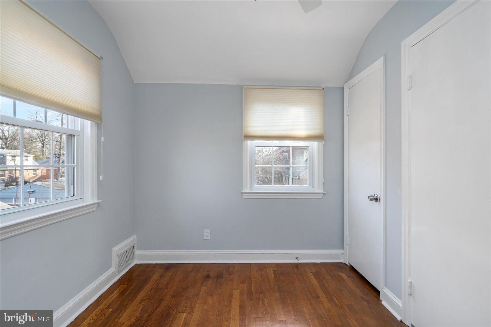 409 Upland Road Baltimore, MD 21208 - Photo 27 of 43 3rd Bedroom