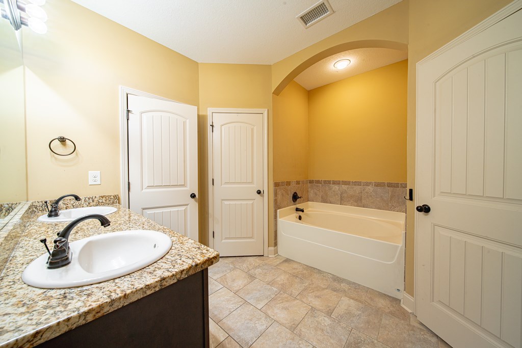 127 McLendon Road Fort Mitchell, AL 36856 - Photo 18 of 45 Gallery Image 18