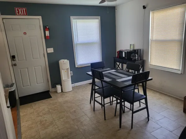 $189,999 | 557 Kitchener Street, Detroit, MI 48215