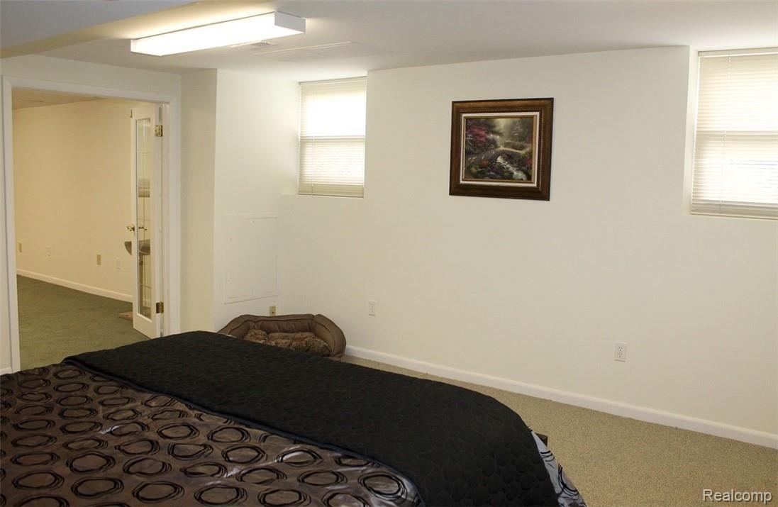 30740 Ridgeway Drive Farmington, MI 48334 - Photo 46 of 58 IMG_1806.JPG