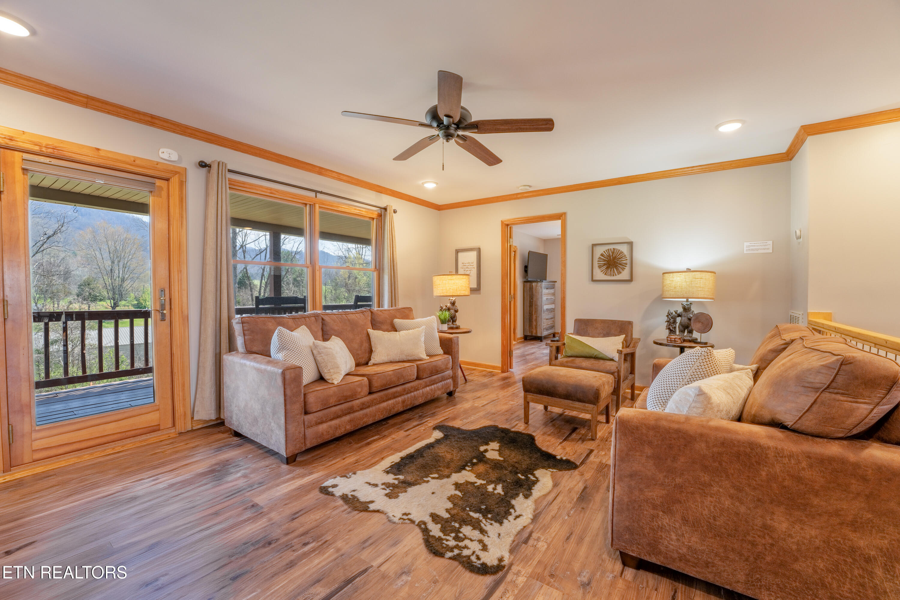 3375 Spring View Drive Sevierville, TN 37862 - Photo 14 of 54 16