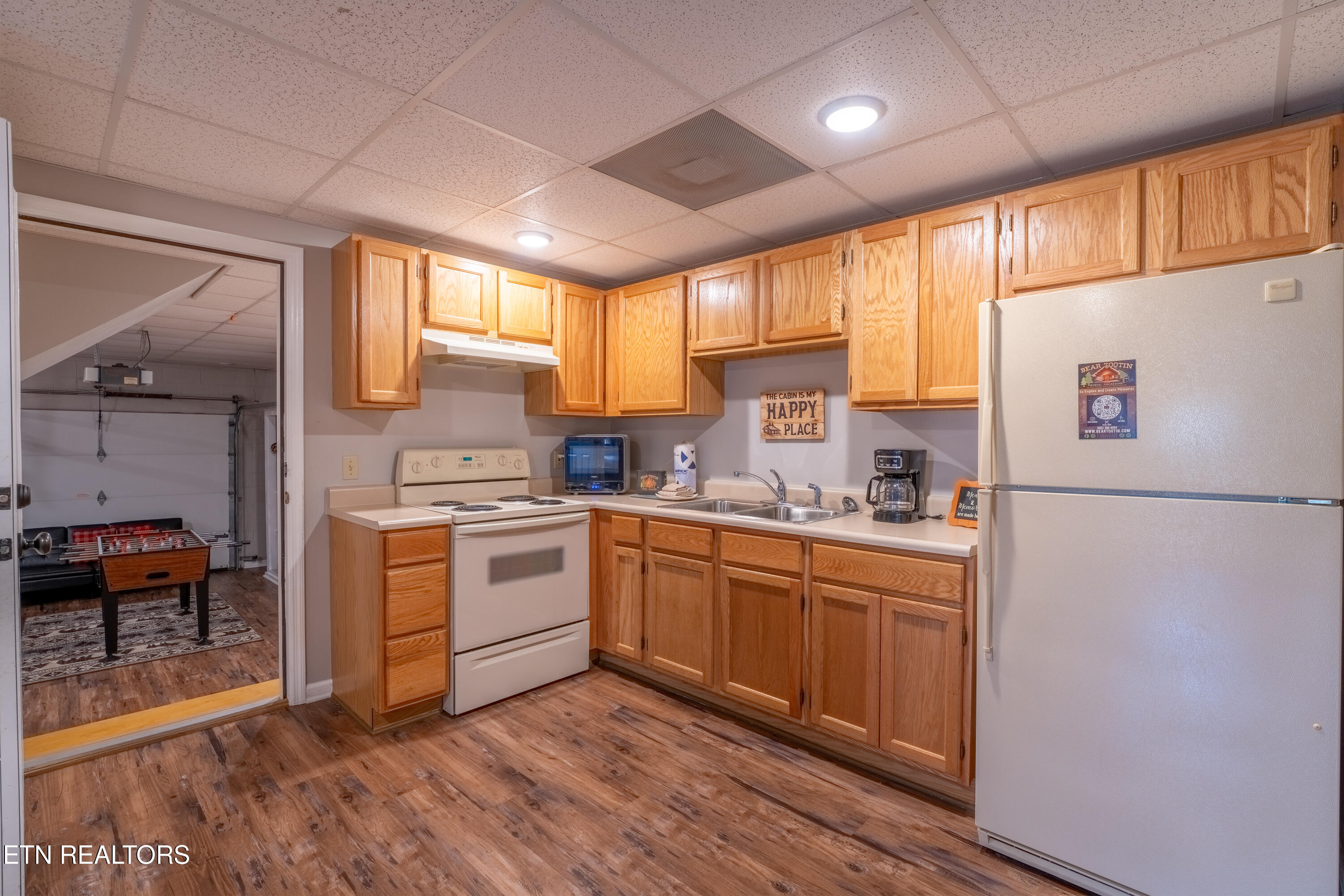 3375 Spring View Drive Sevierville, TN 37862 - Photo 26 of 54 30