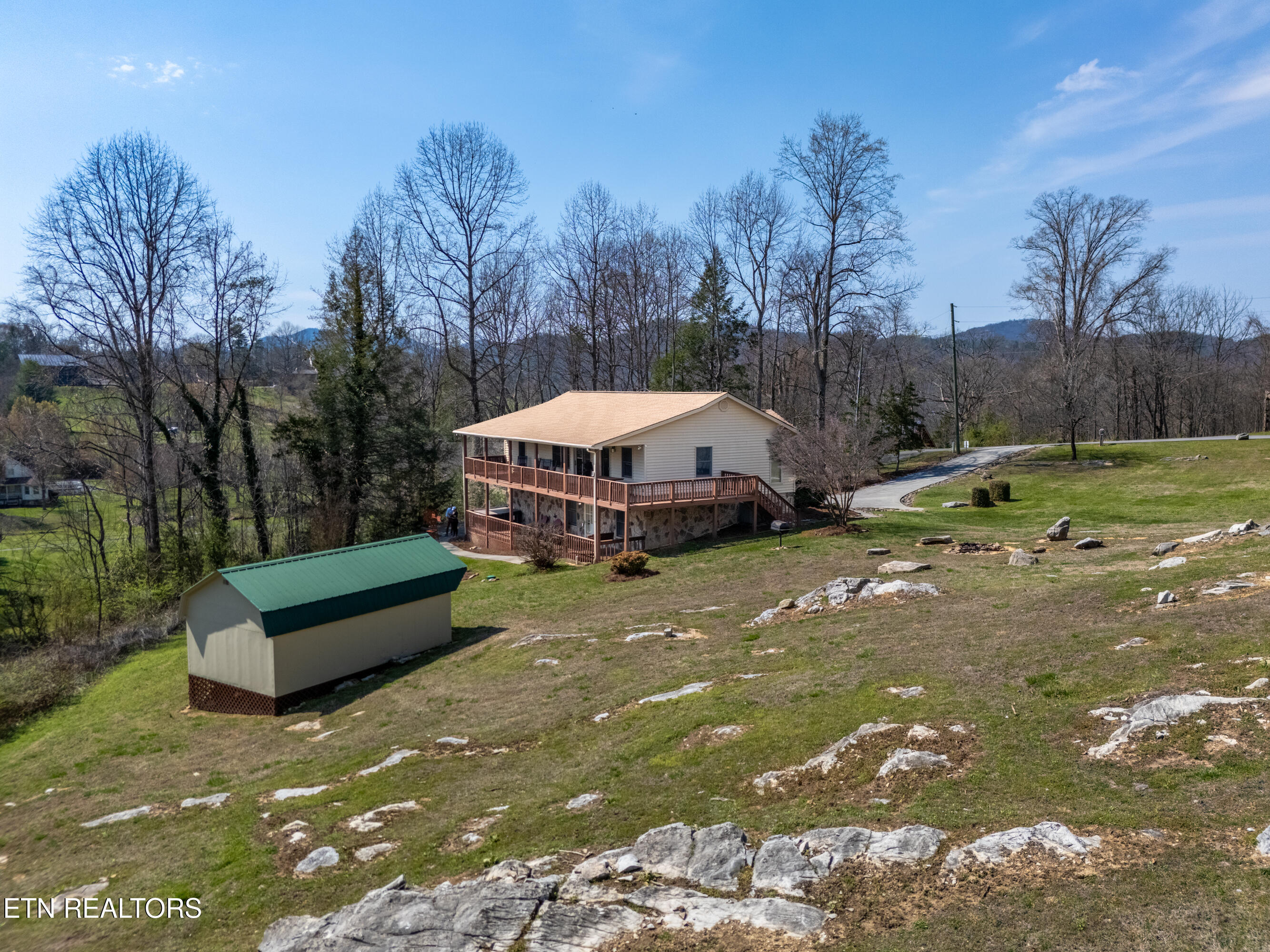 3375 Spring View Drive Sevierville, TN 37862 - Photo 49 of 54 65