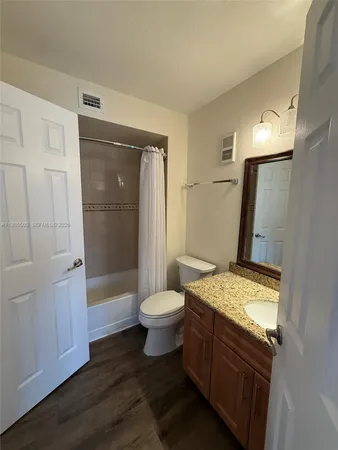$2,200 | 731 Vista Isles Drive, Unit 1527, Sunrise, FL 33325