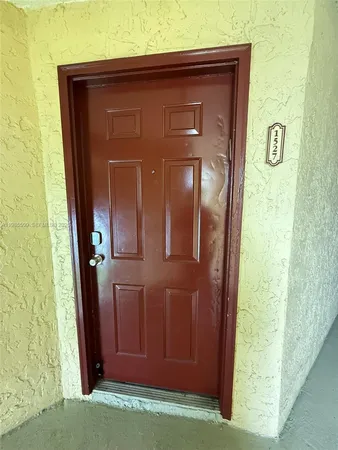 $2,200 | 731 Vista Isles Drive, Unit 1527, Sunrise, FL 33325