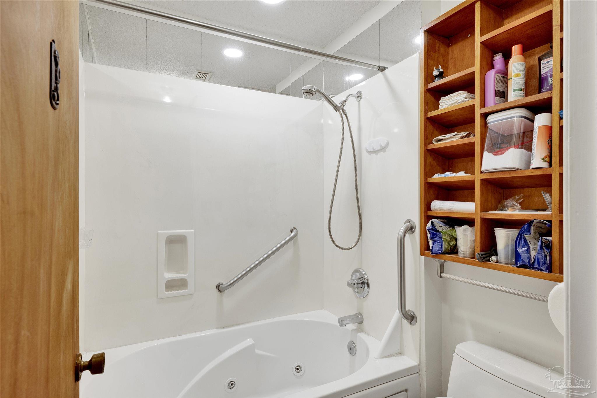 2308 Silversides Loop Pensacola, FL 32526 - Photo 20 of 36