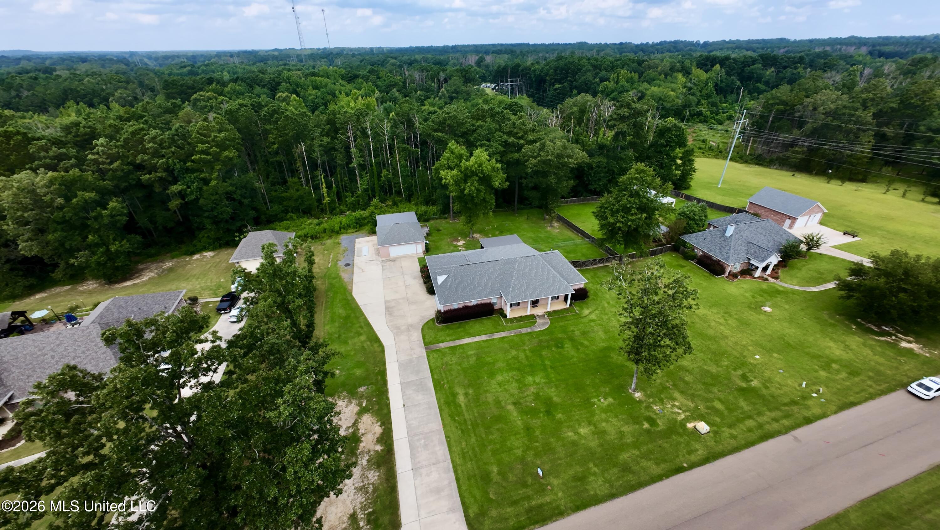 117 Holly Bush Place Brandon, MS 39047 - Photo 62 of 65 DJI_20260703123418_0363_D
