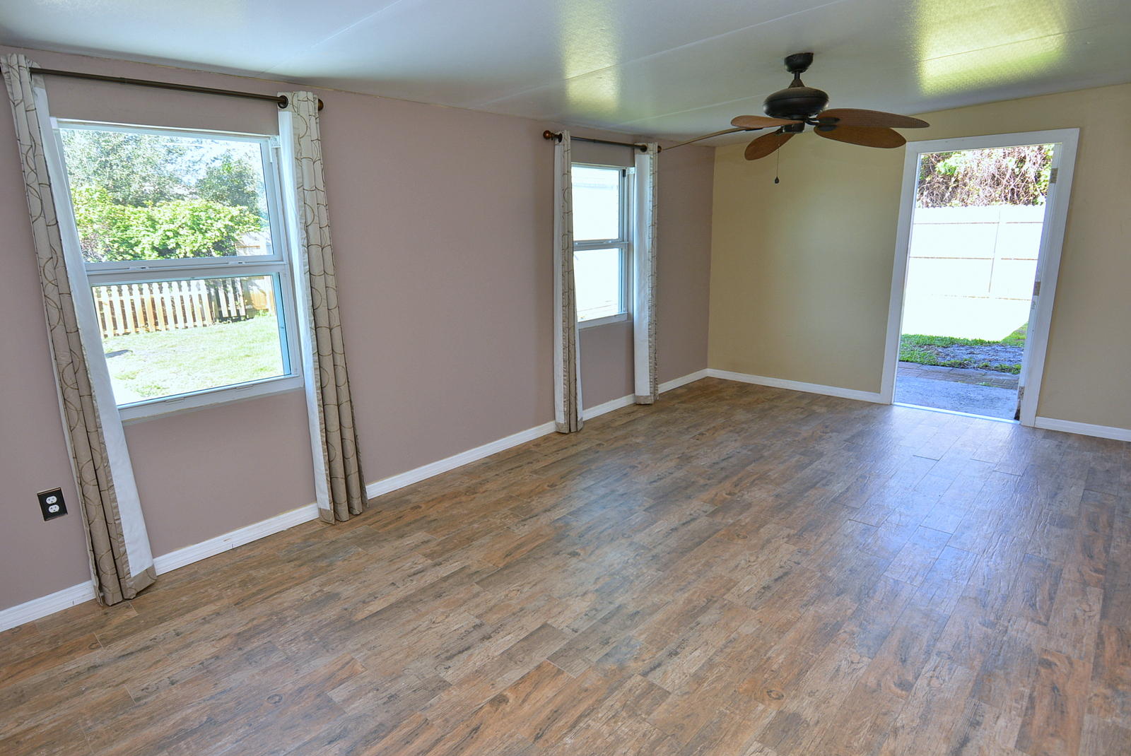 4542 Southwest Paley Road Port St. Lucie, FL 34953 - Photo 24 of 56 DSC_3092