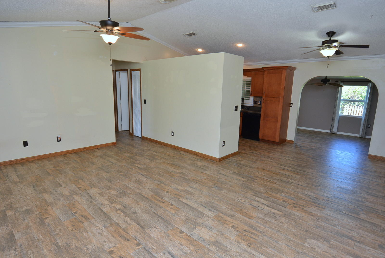 4542 Southwest Paley Road Port St. Lucie, FL 34953 - Photo 8 of 56 DSC_3050