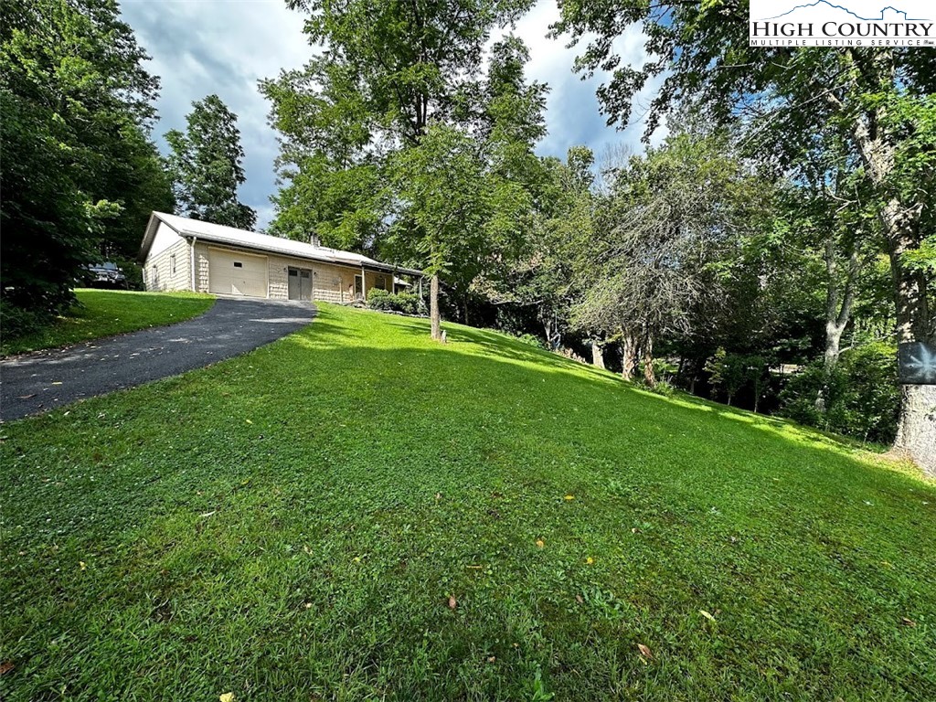 650 Roundabout Road Creston, NC 28615 - Photo 6 of 32 Gallery Image 6