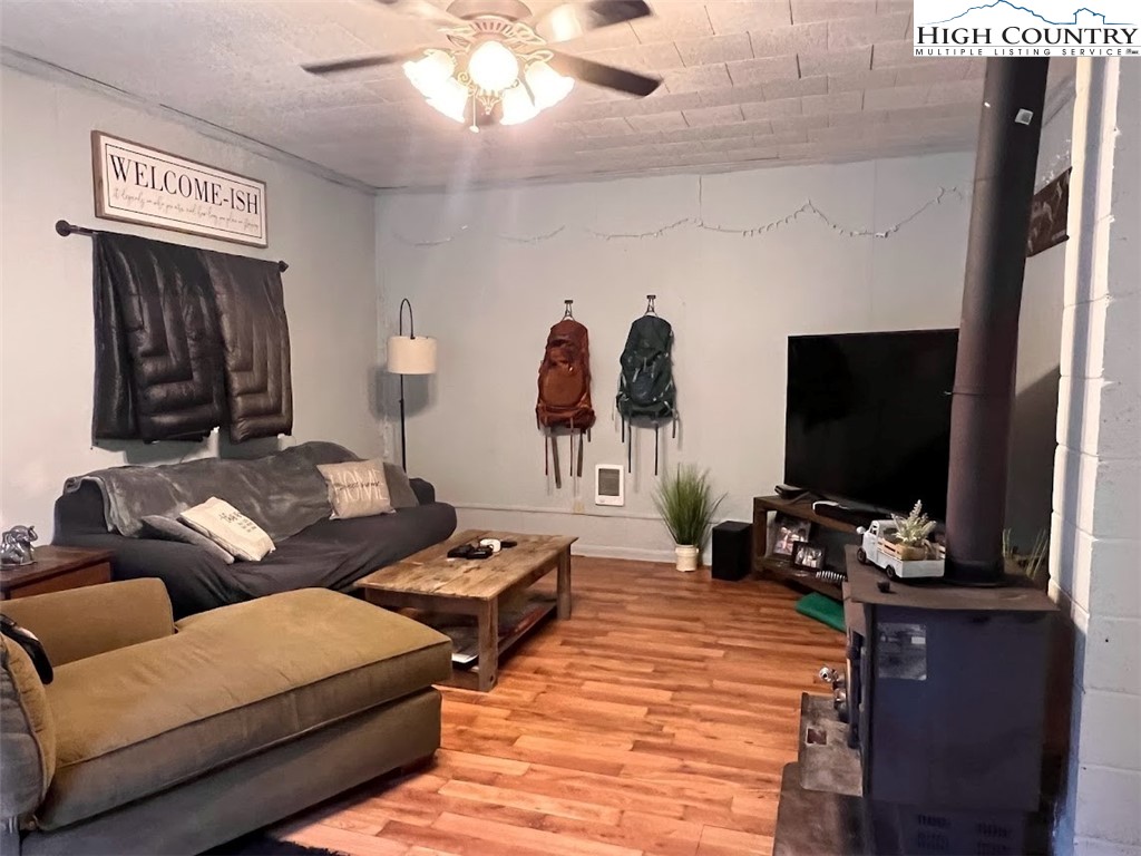 650 Roundabout Road Creston, NC 28615 - Photo 10 of 32 Gallery Image 10