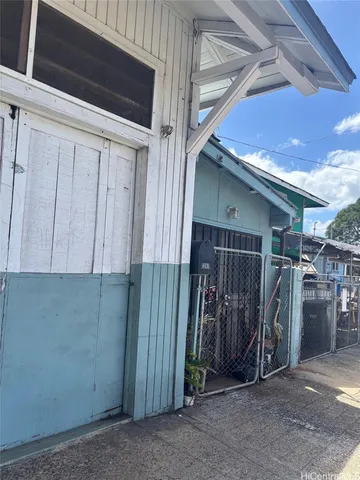 $699,000 | 1247 Gulick Avenue, Honolulu, HI 96819