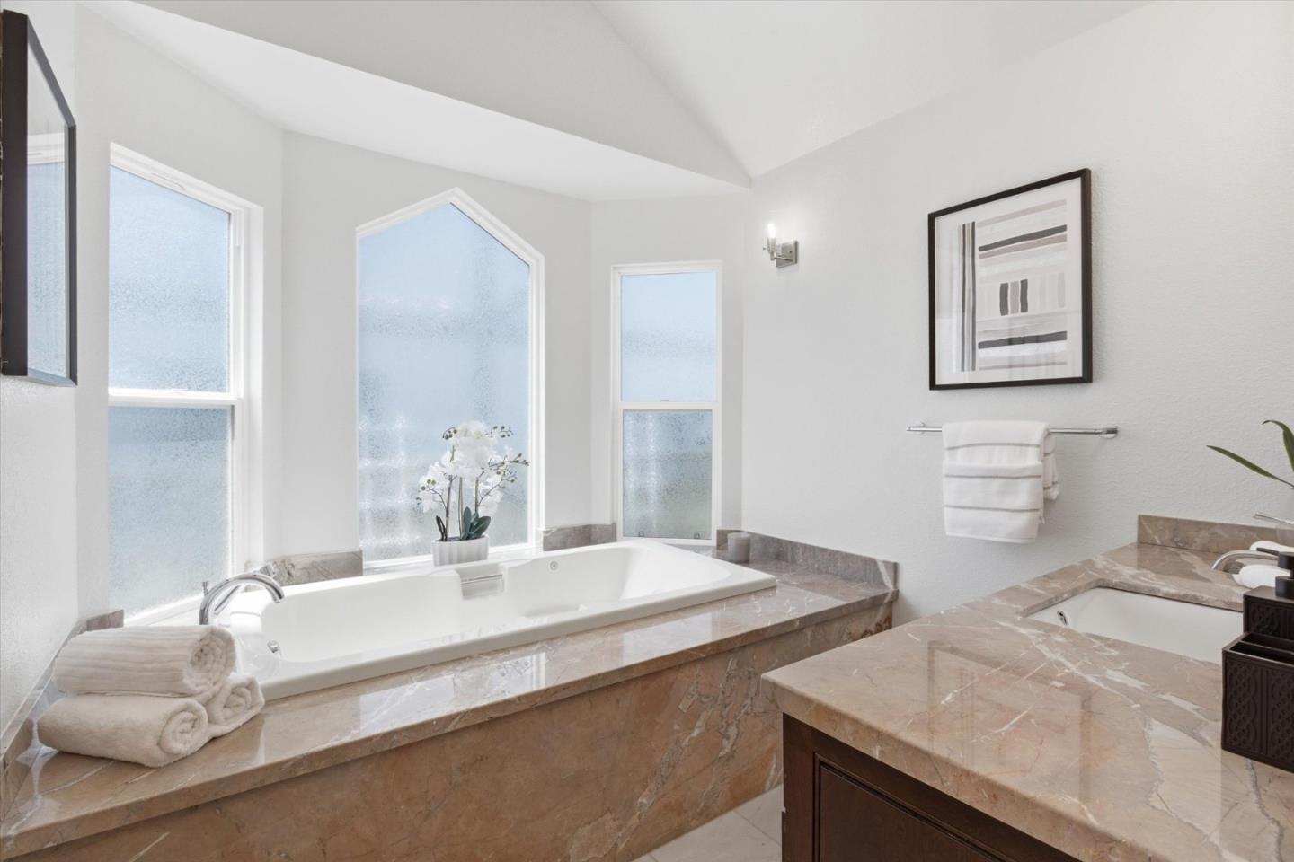 424 Greenbrier Road Half Moon Bay, CA 94019 - Photo 25 of 36