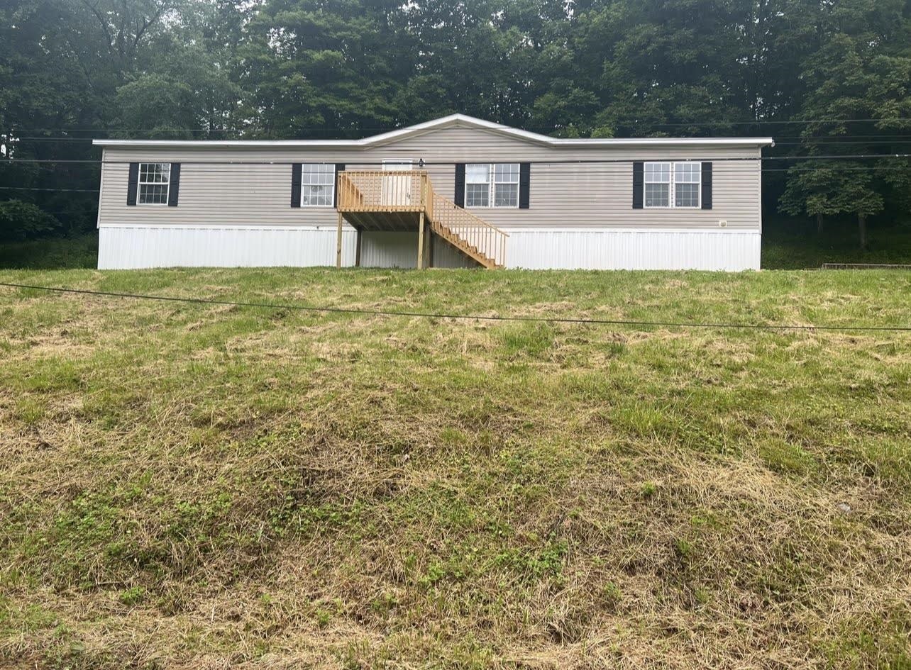 871 Co Rte 7/3 Charleston, WV 25312 - Photo 1 of 28