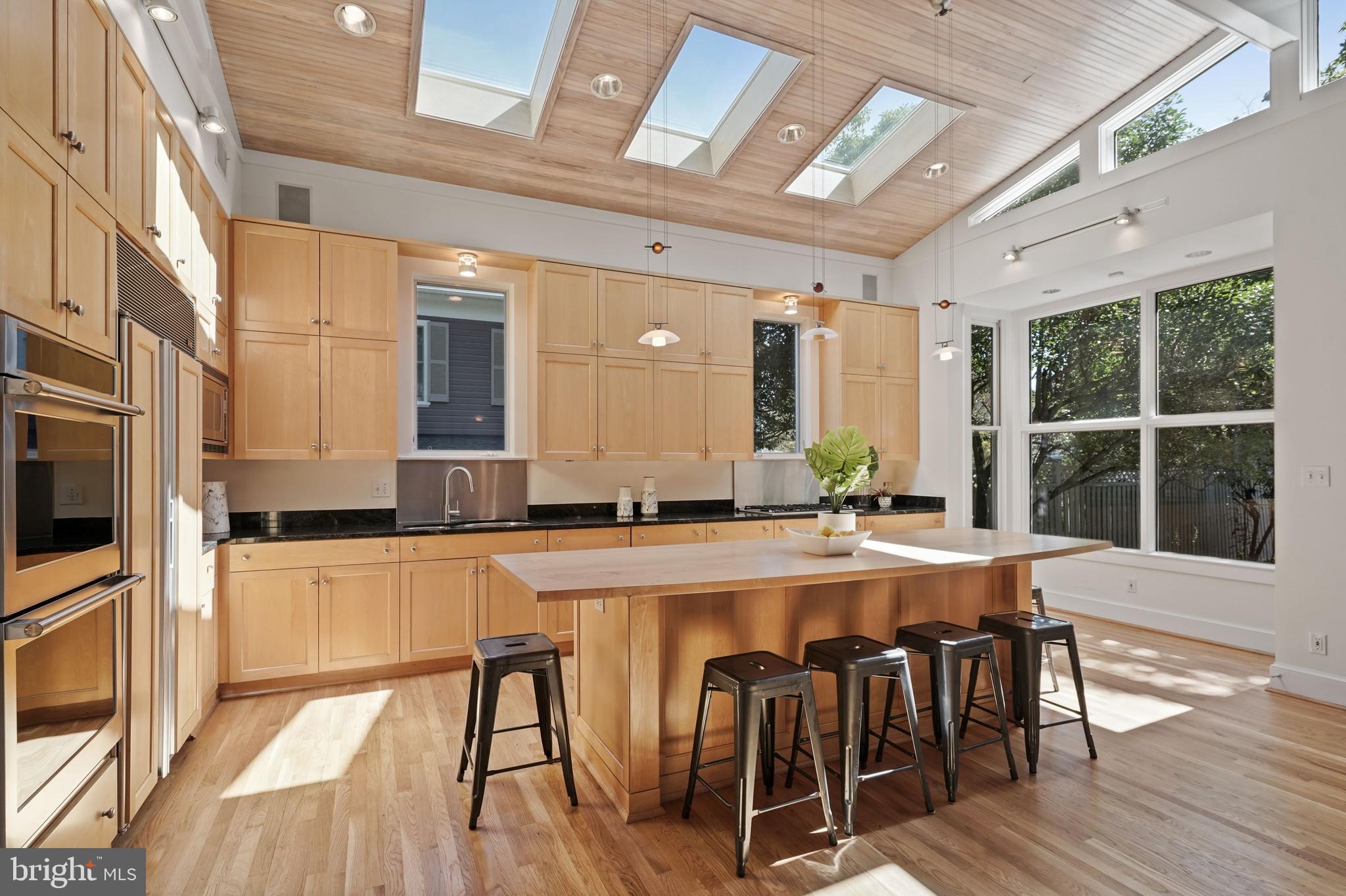 3454 Macomb Street Northwest Washington, DC 20016 - Photo 12 of 52