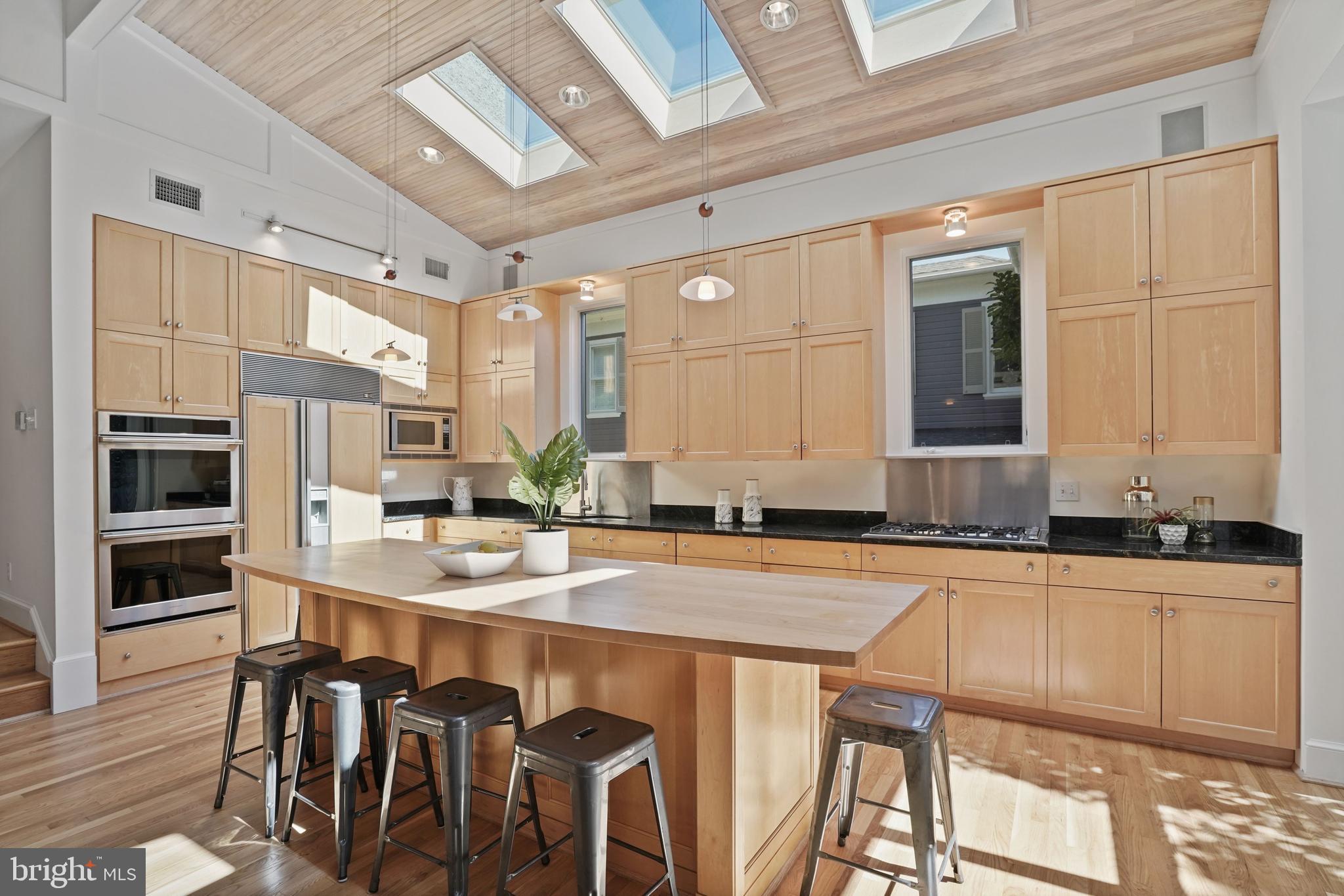 3454 Macomb Street Northwest Washington, DC 20016 - Photo 13 of 52