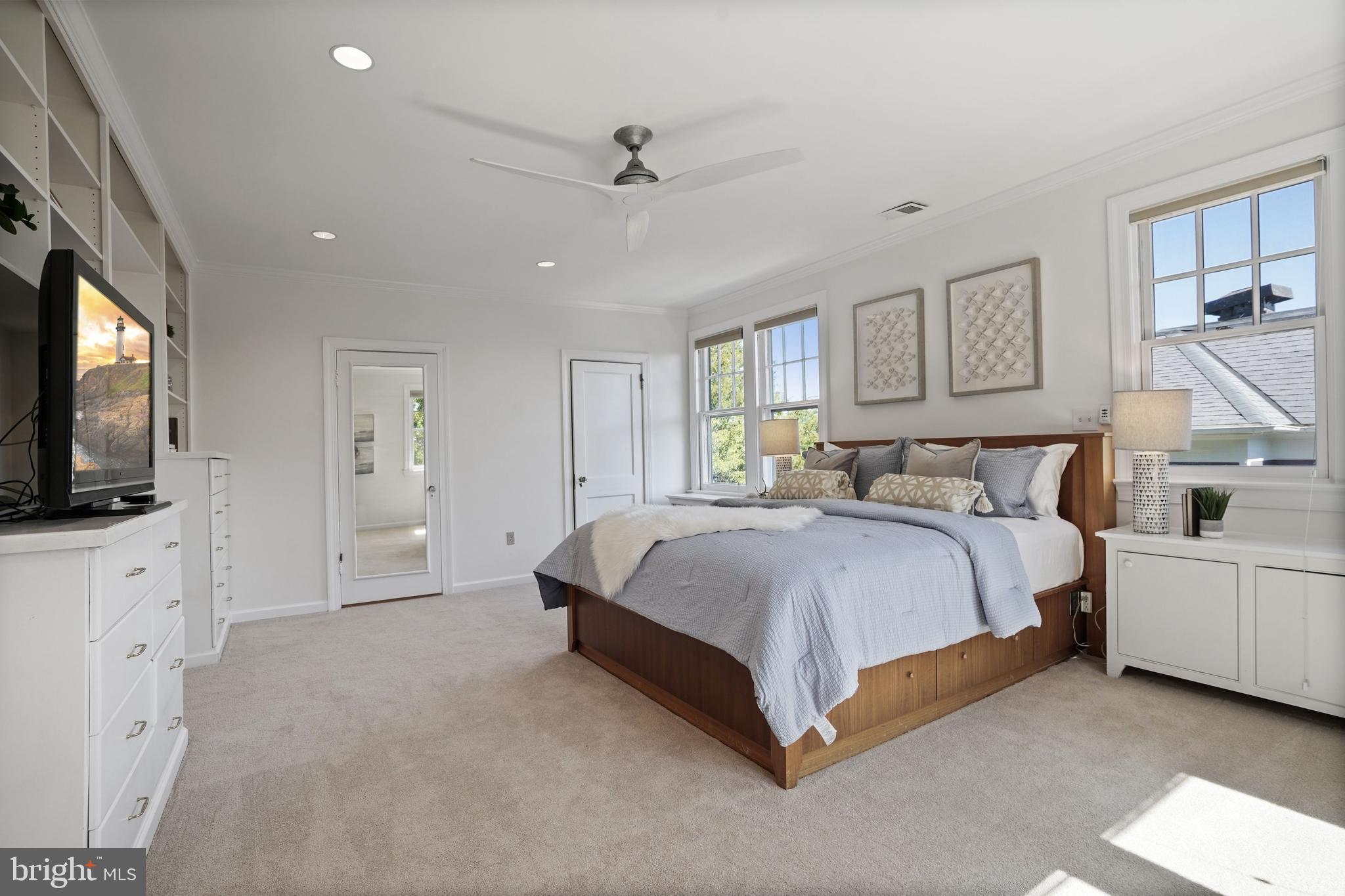 3454 Macomb Street Northwest Washington, DC 20016 - Photo 20 of 52