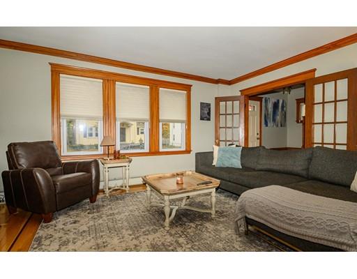 17 Melbourne Road Milton, MA 02186 - Photo 4 of 15 Gallery Image 4