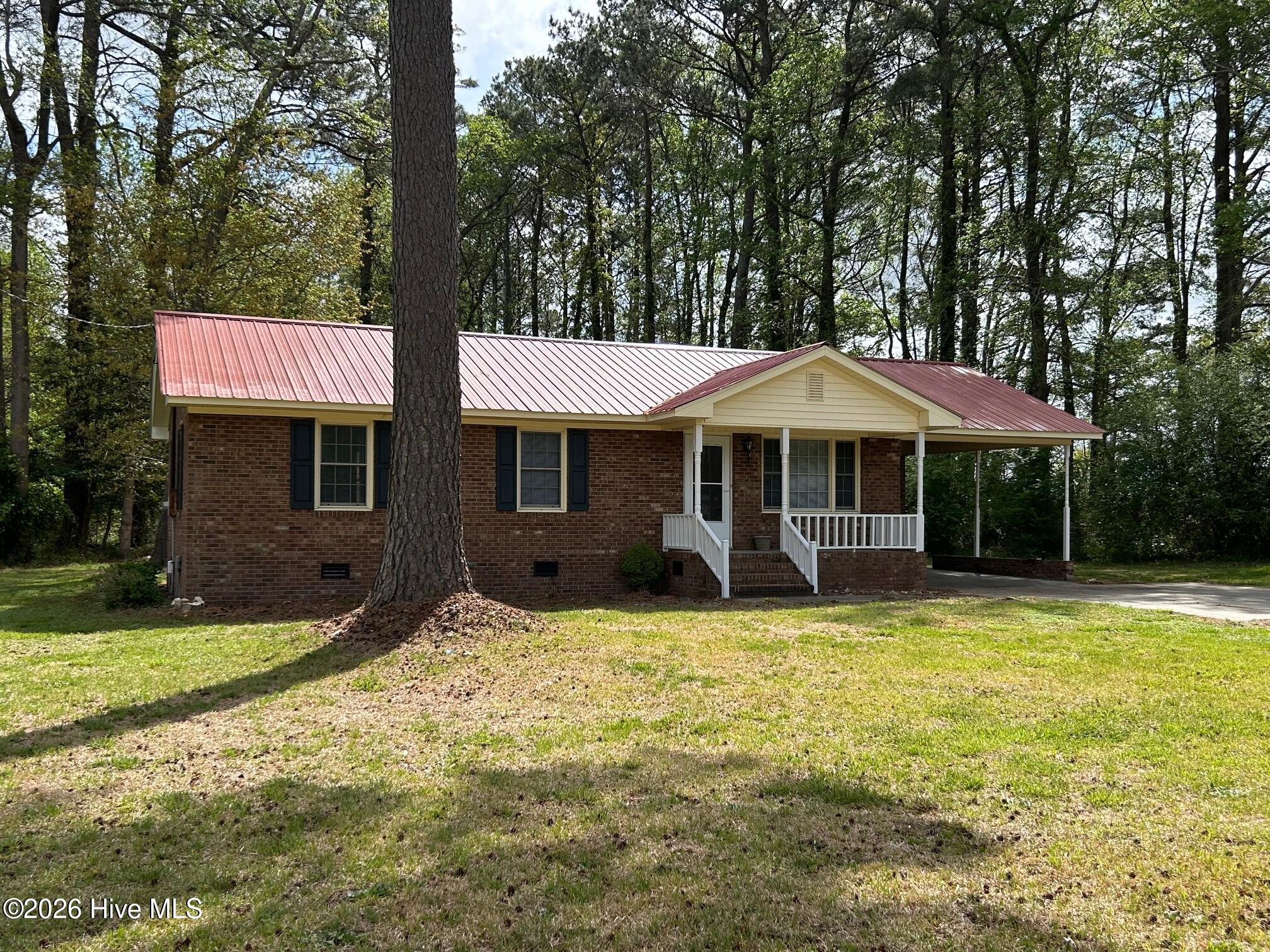 3799 Highway 258 Kinston, NC 28504 - Photo 4 of 32 IMG_7825