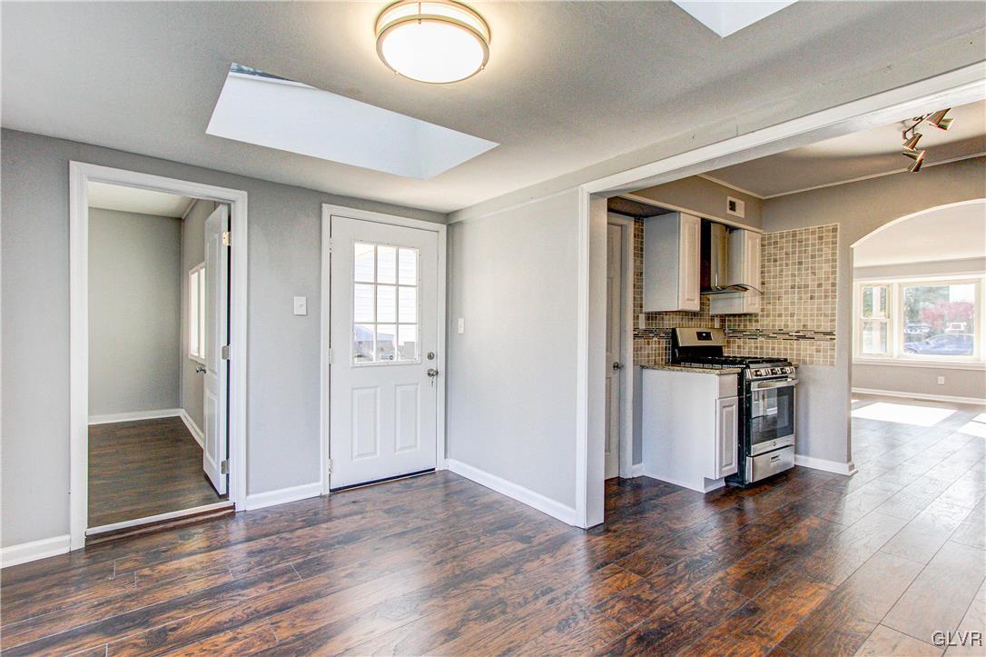 1528 Valley Road Bethlehem, PA 18018 - Photo 22 of 37 Gallery Image 22