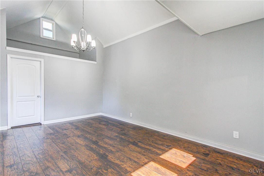 1528 Valley Road Bethlehem, PA 18018 - Photo 26 of 37 Gallery Image 26