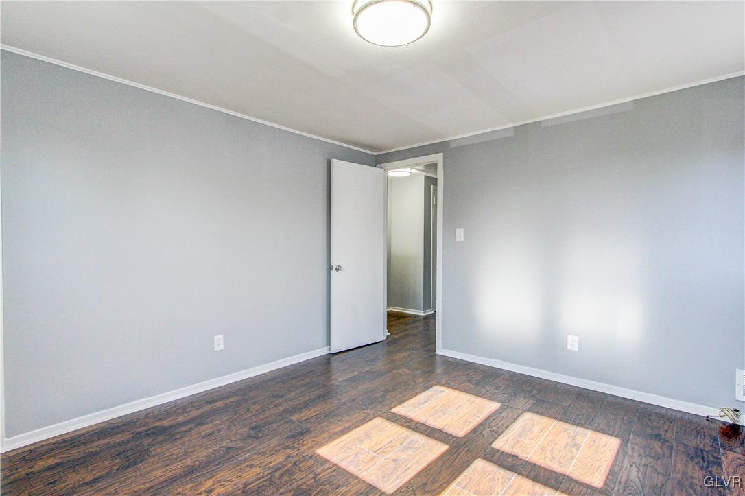 1528 Valley Road Bethlehem, PA 18018 - Photo 34 of 37 Gallery Image 34