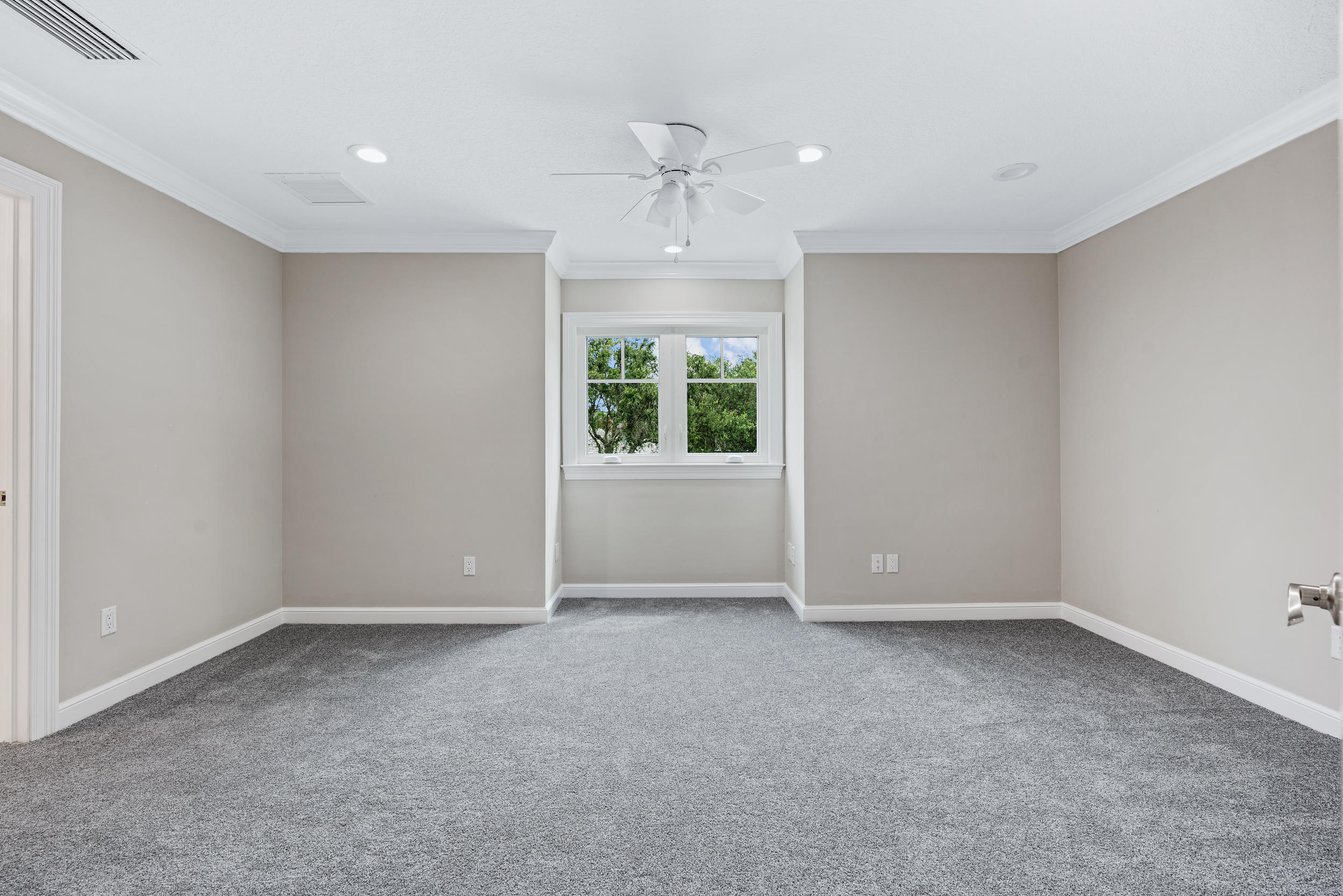 18169 Southeast Ridgeview Drive Tequesta, FL 33469 - Photo 27 of 51 18169 SE Ridgeview Dr-25