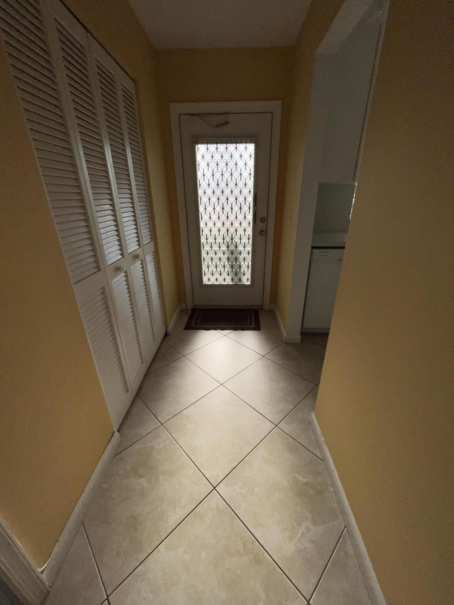9949 Sandalfoot Boulevard, Unit 514 Boca Raton, FL 33428 - Photo 16 of 18 QaMIqkSXT5607htMP0pcFA
