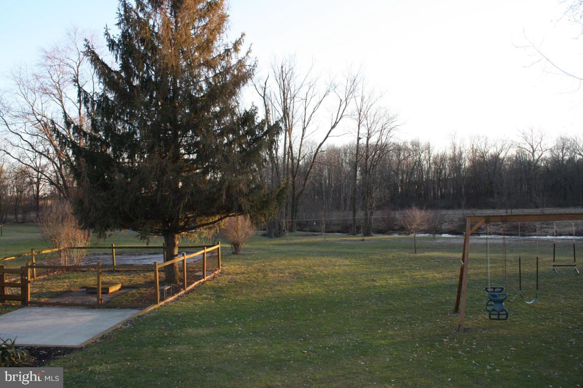 920 Lincoln Road Lititz, PA 17543 - Photo 16 of 17
