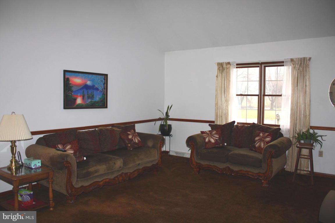 920 Lincoln Road Lititz, PA 17543 - Photo 9 of 17