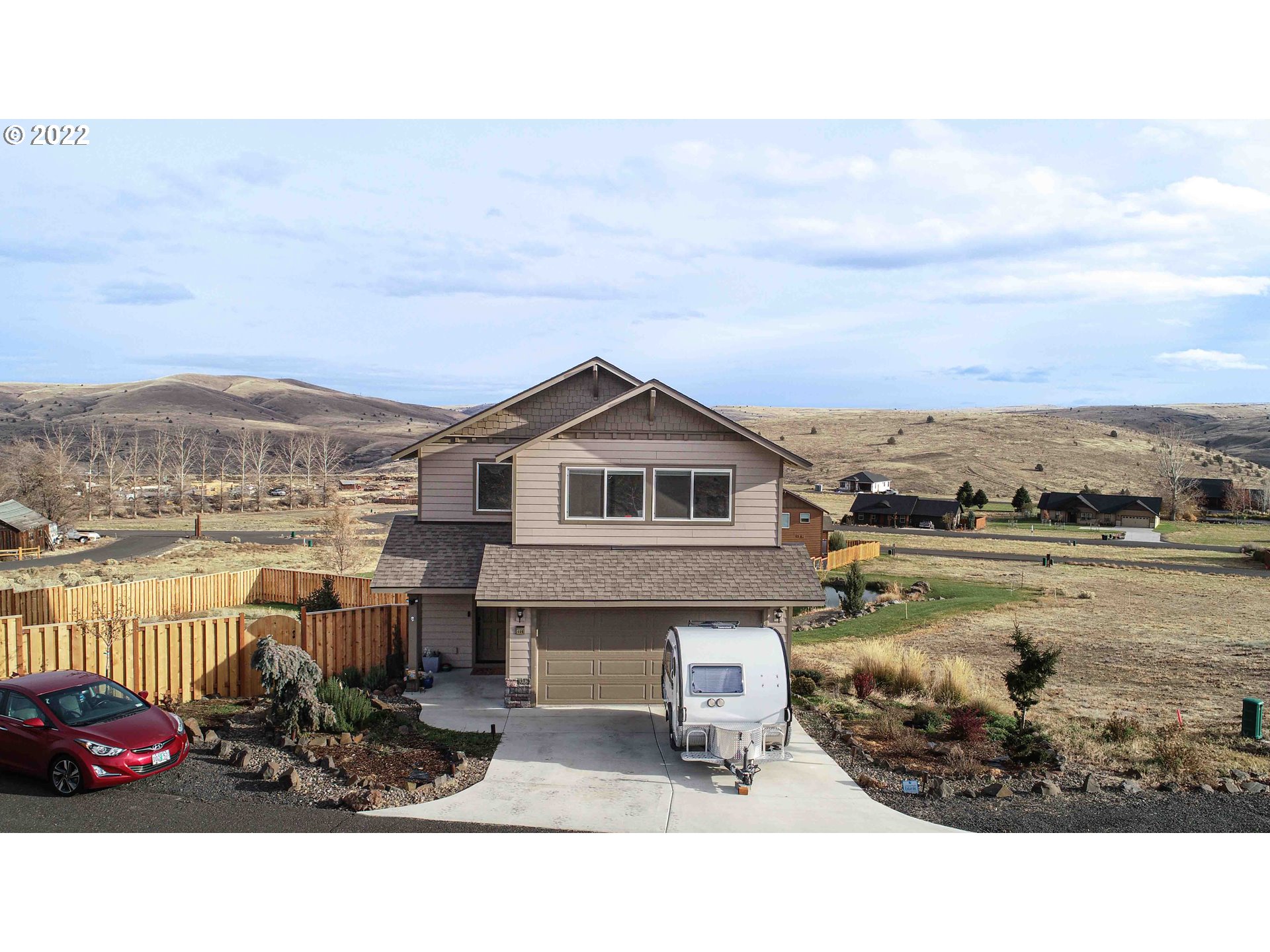 409 Little Lake Road Maupin, OR 97037 - Photo 1 of 32 Gallery Image 1