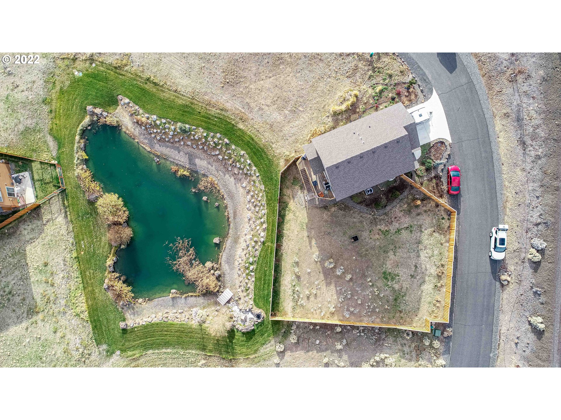 409 Little Lake Road Maupin, OR 97037 - Photo 12 of 32 Gallery Image 12